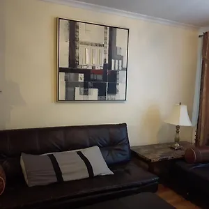 Three Bedroom Holiday Appartement Longueuil