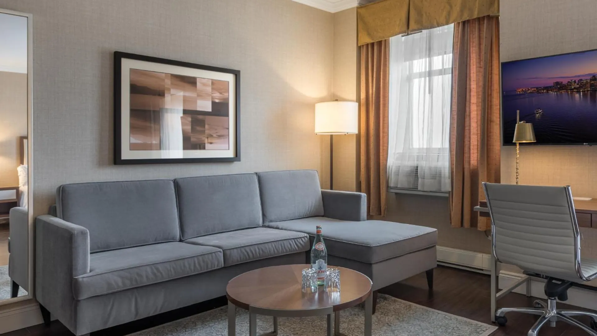 The Lord Nelson Hotel & Suites Halifax 4*,